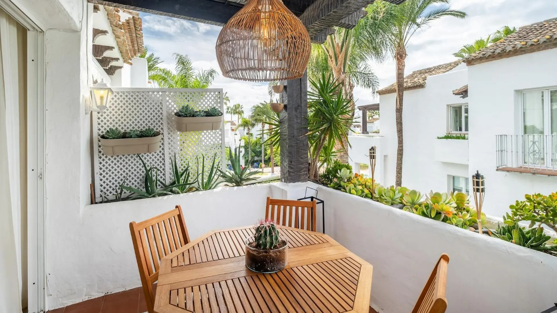 Appartamento In Estepona Spain