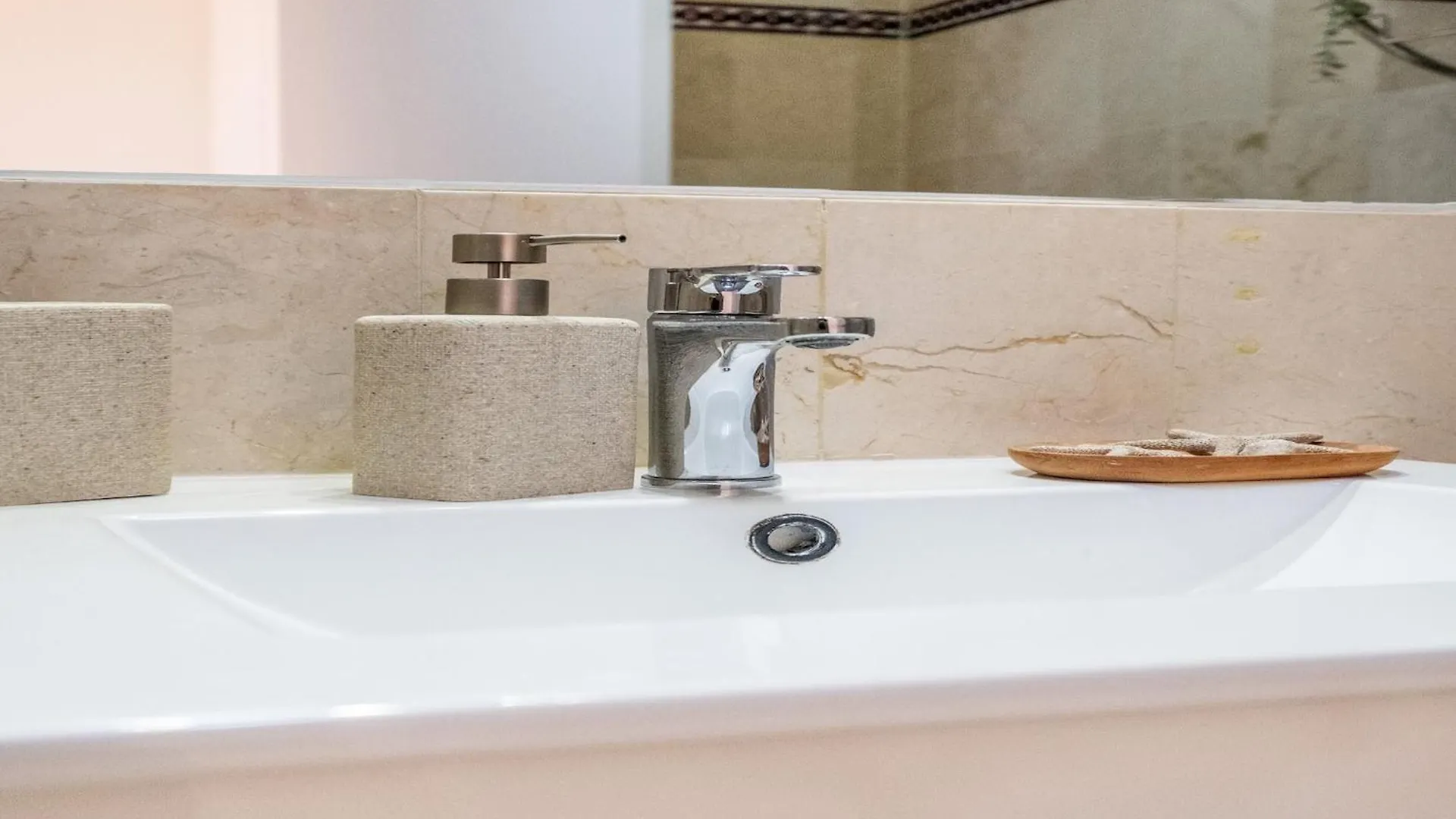 Appartamento In Estepona Apartment